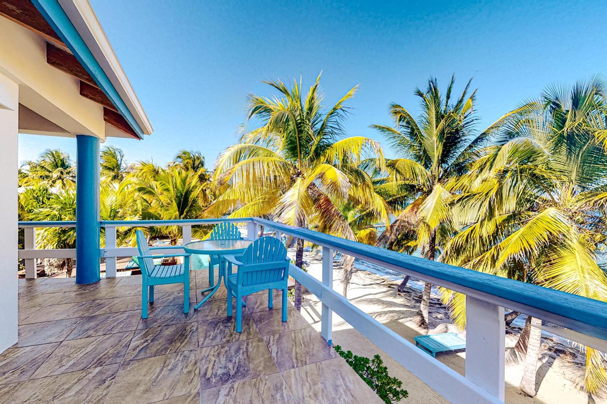 Beachside Villas Gold Standard Certified Placencia 객실 사진