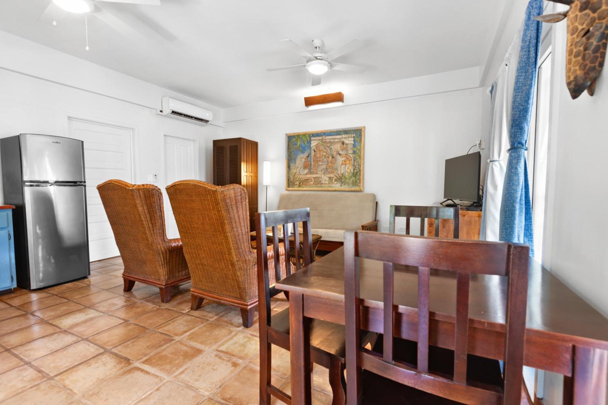 Beachside Villas Gold Standard Certified Placencia 객실 사진