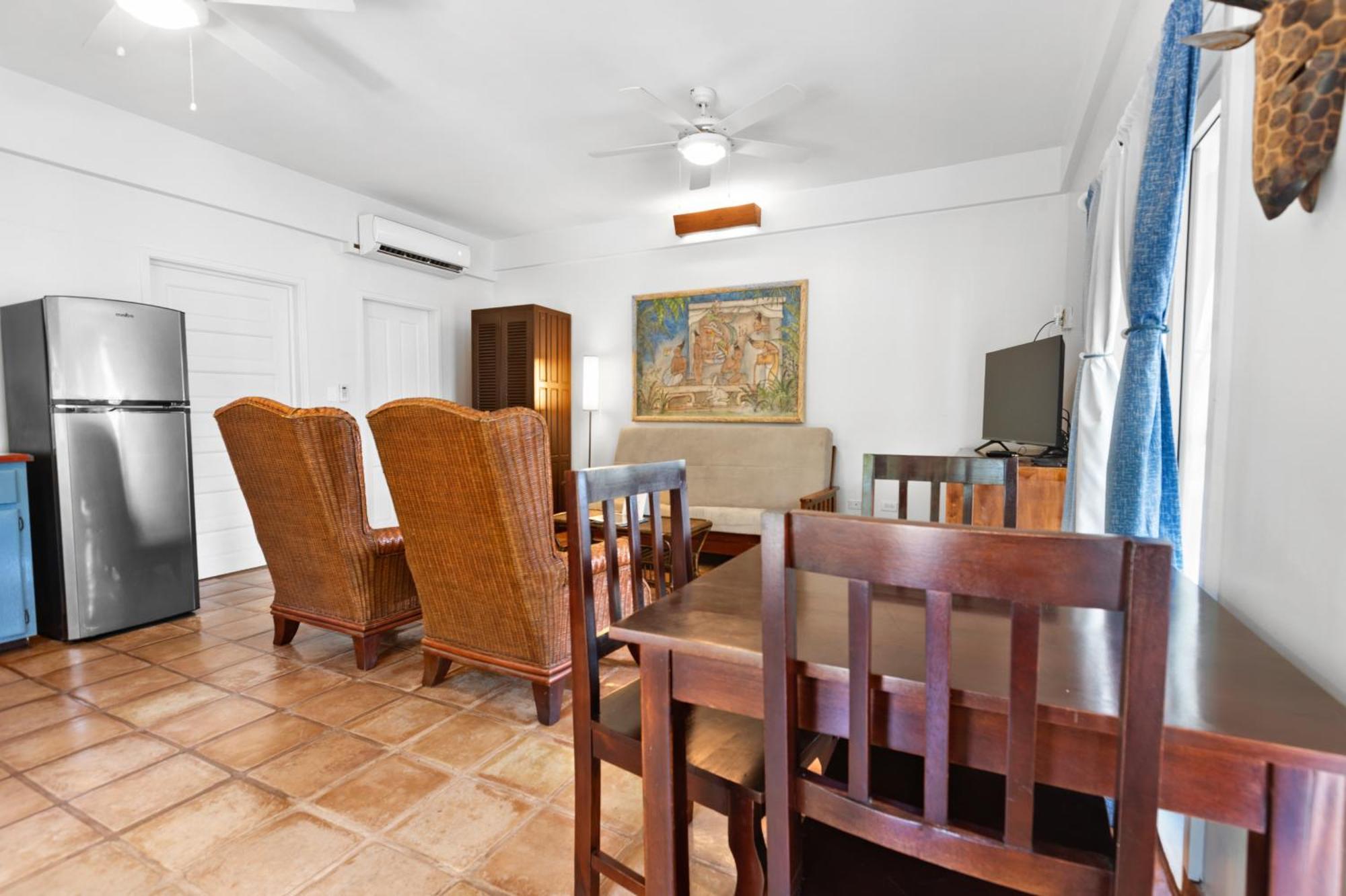 Beachside Villas Gold Standard Certified Placencia 객실 사진