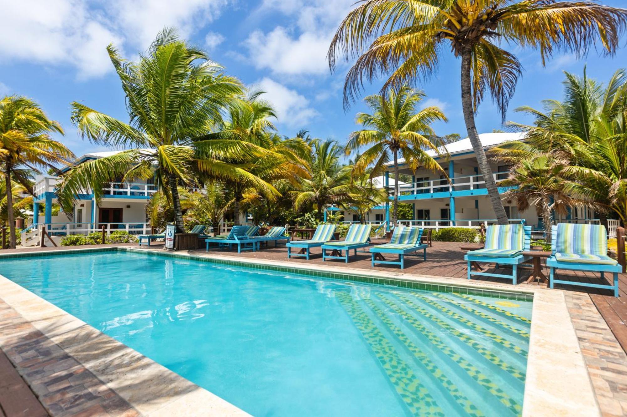Beachside Villas Gold Standard Certified Placencia 객실 사진